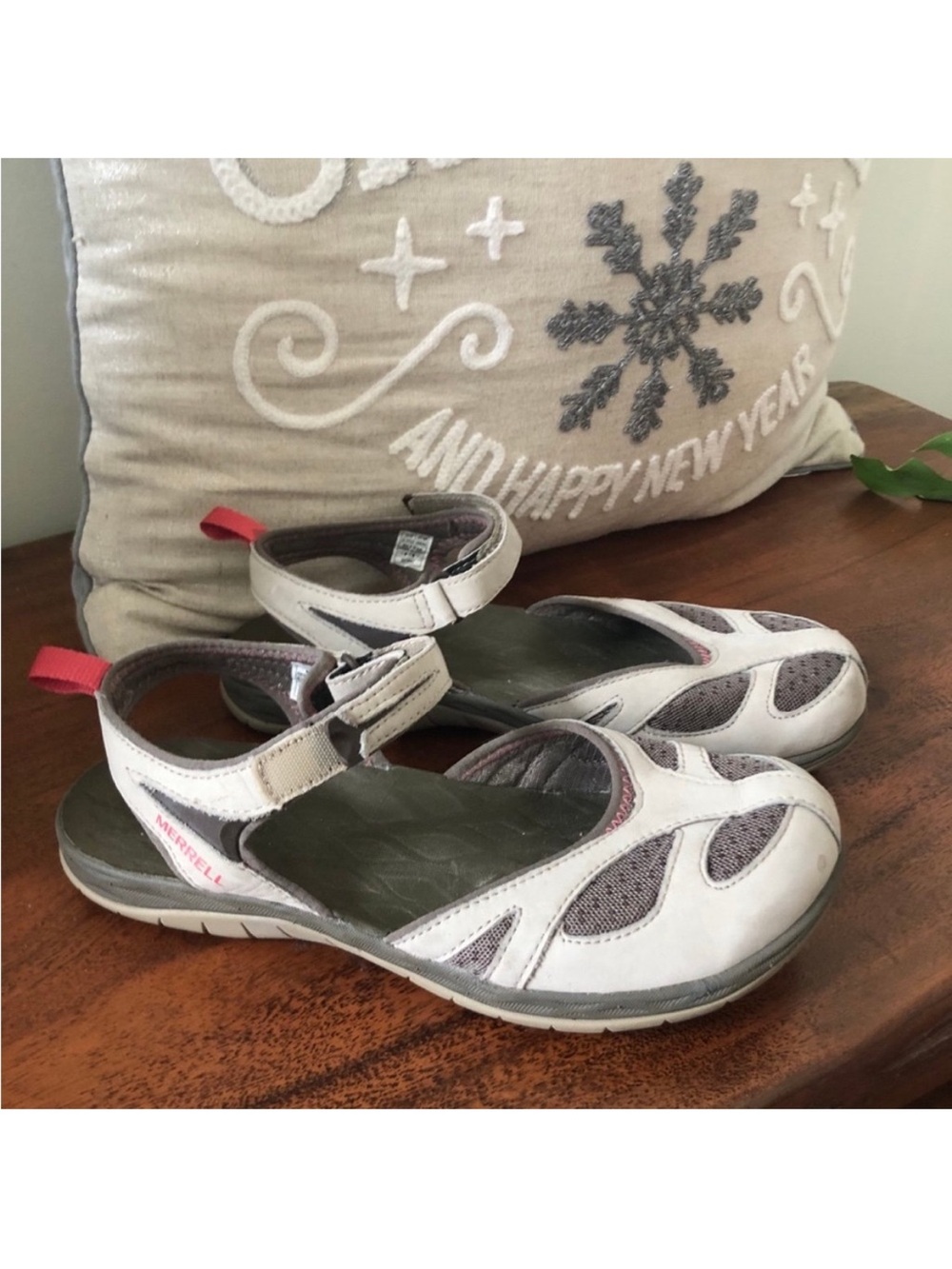 Merrell ladies sandals / shoes
